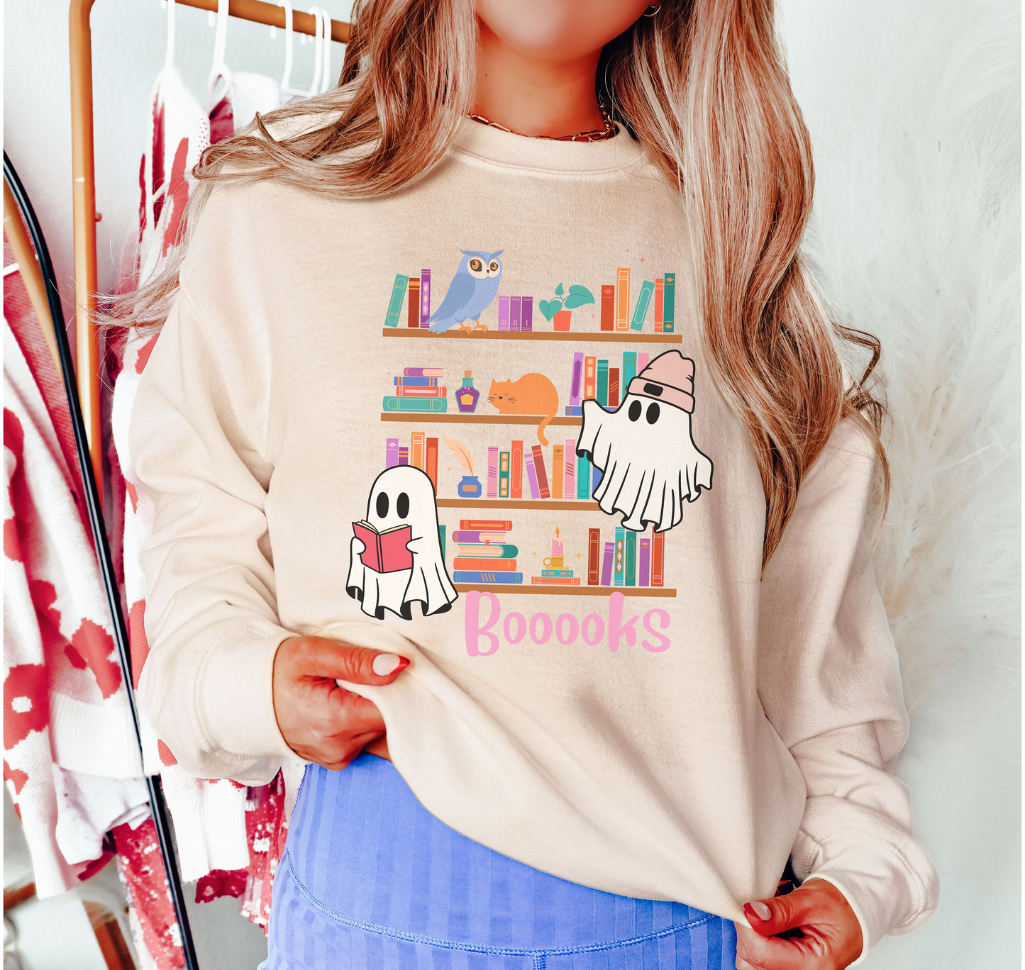 Ghost Books Sweatshirt, Halloween Bookish Shirt, Cozy Ghost Scene, Reading Books Tee, Bookshelf Sweater, Aesthetic Halloween, Booooks Tee
