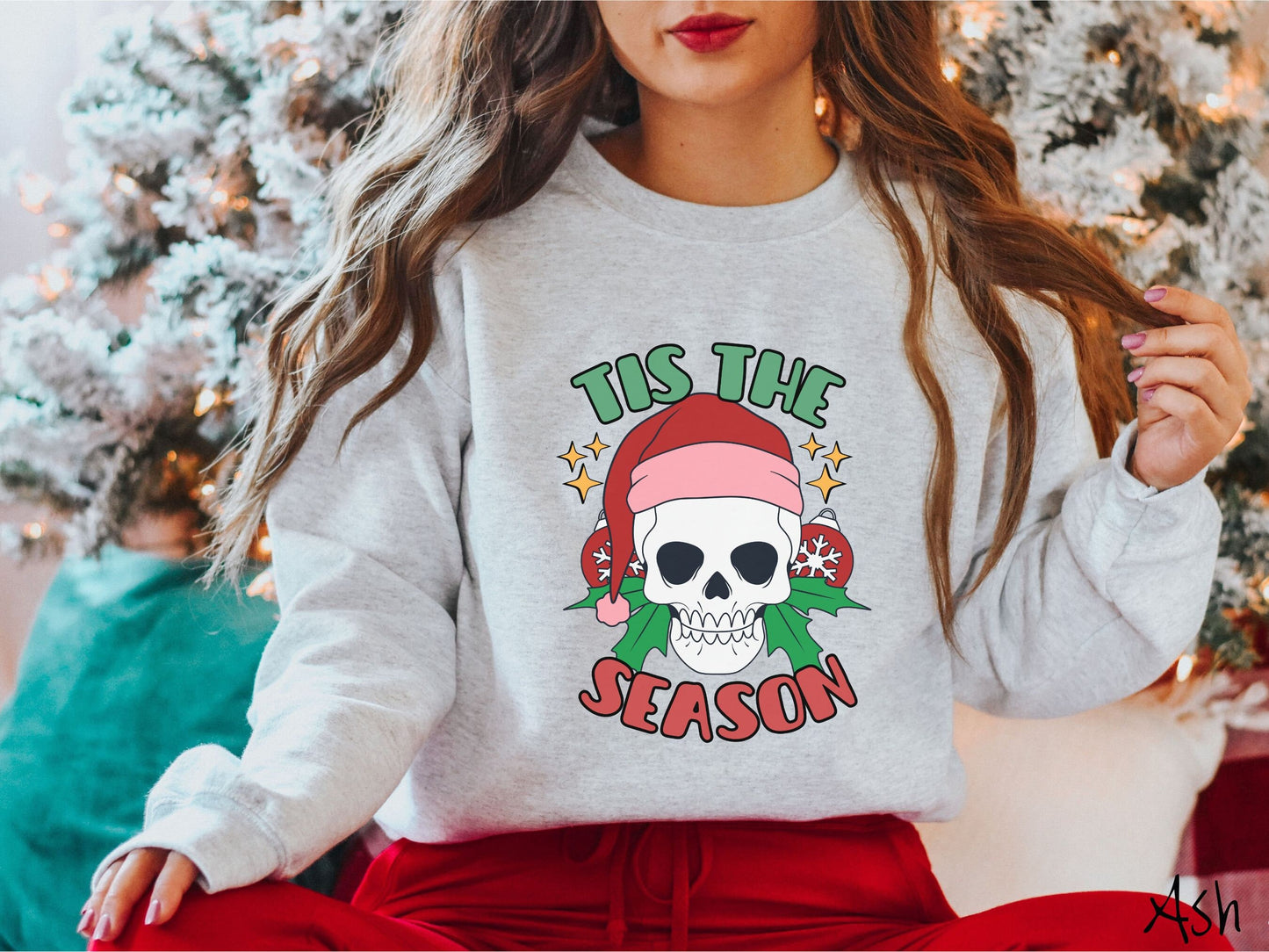 Tis The Season Skeleton Christmas Sweatshirt, Merry Skeleton Shirt, Skeletons in Santa Hats, Creepy Holiday, Cozy Sweater, Creepy Gift