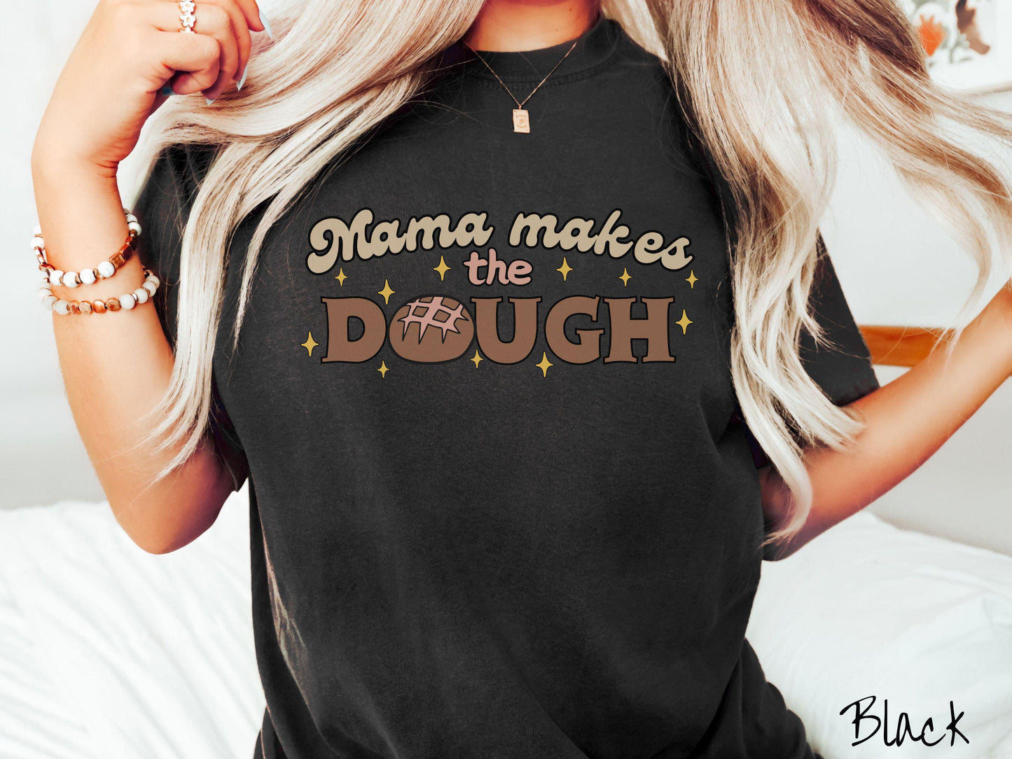 Mama Makes The Dough Retro Comfort Colors Shirt, Pun Sourdough Tee, Bread Maker Gift T-Shirt, Funny Baking Tee, Homesteading Tee shirt