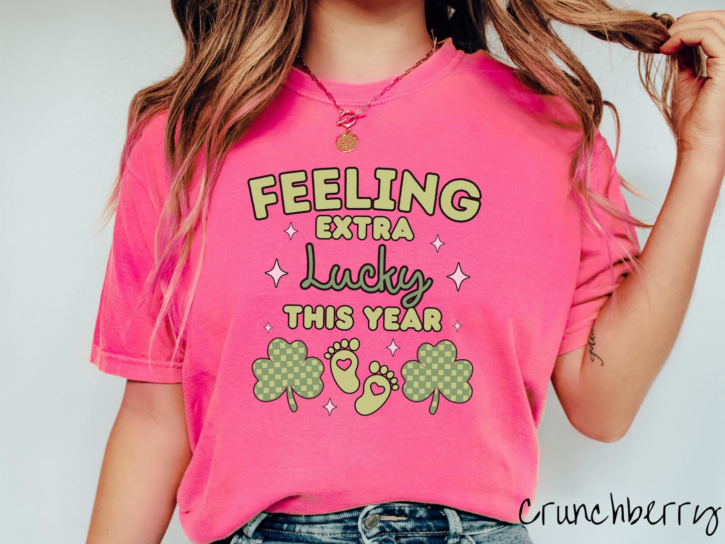 Feeling Extra Lucky St Patrick's Day Pregnancy Announcement, St Patty's Day Expecting Tee, Comfort Colors Tshirt, Baby Shirt. New Mom Tee