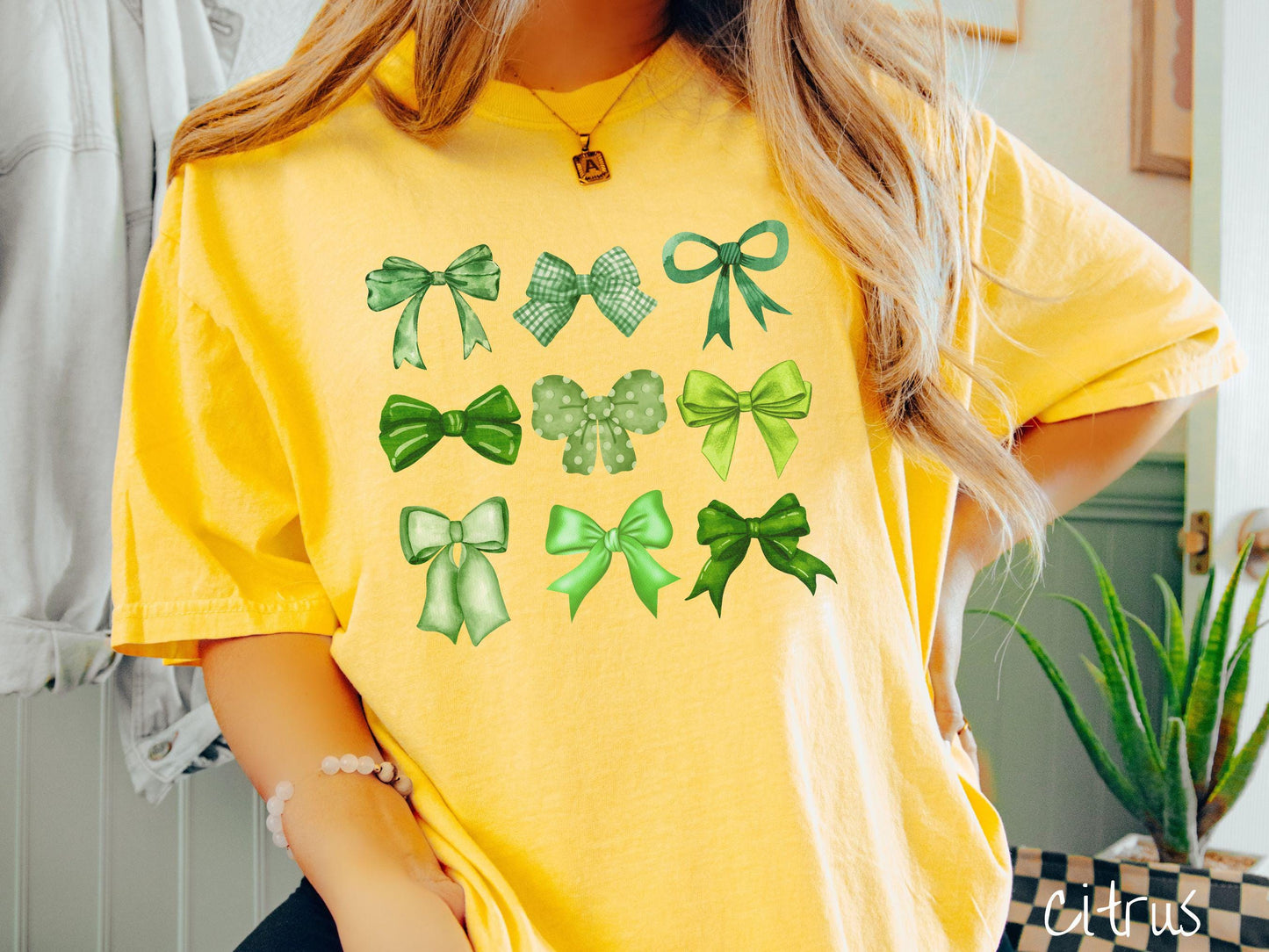St Patrick's Day Bows Comfort Colors Shirt, Coquette Bow Tee, Spring St Patty's Tshirt, Preppy St Patrick's Day Shirt, Sweet Green Tee