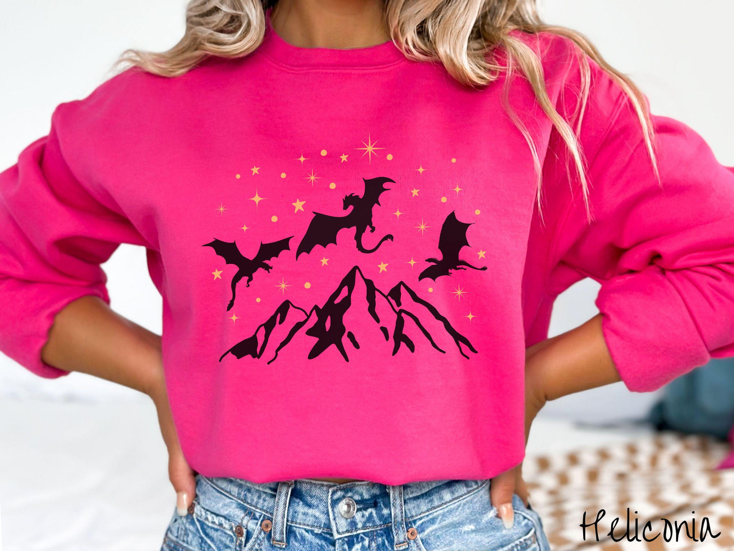 The Dragon Riders Mountain and Stars Sweatshirt, Fantasy Book Tee, Romantasy Gift T-Shirt, Bookish Dragon Tee, Fantasy World Tee